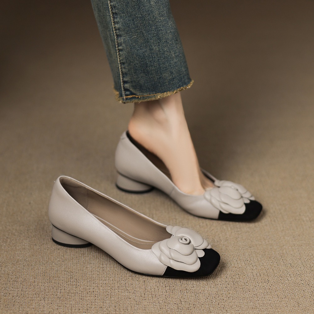 أزياء زهرة واحدة أحذية الخريف  - مراجعة Heels وسعره