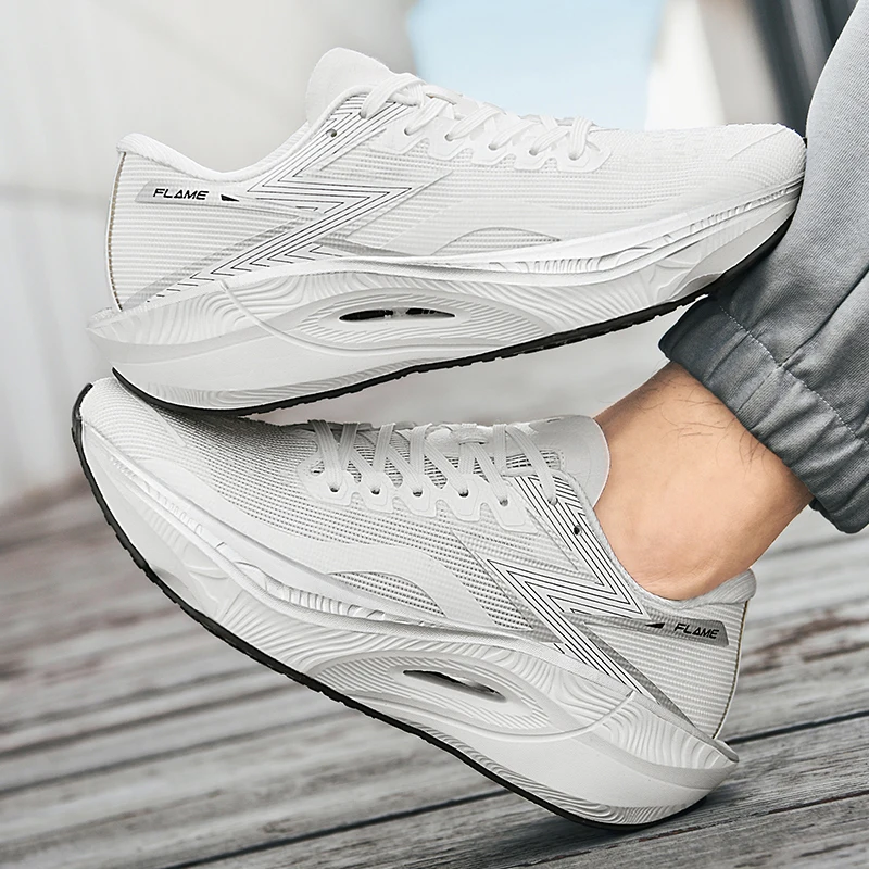 أحذية جري بلوح كربوني خاص للما - مراجعة Breathable Mesh Athletic Shoes وسعره