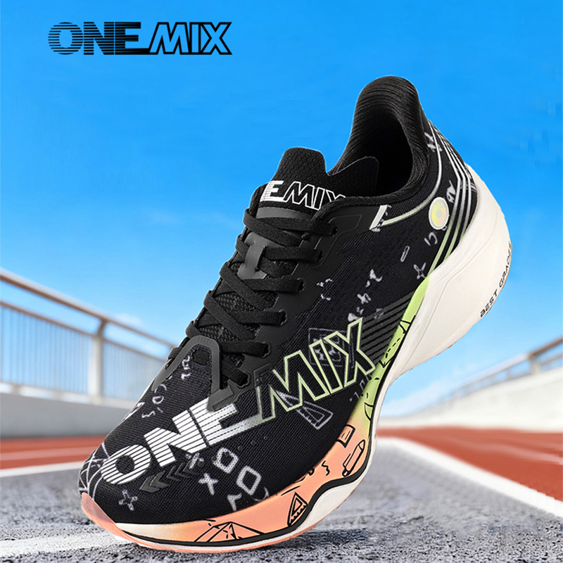 أحذية رياضية ONEMIX للرجال مصن - مراجعة Carbon Plate Marathon Racing Shoes وسعره