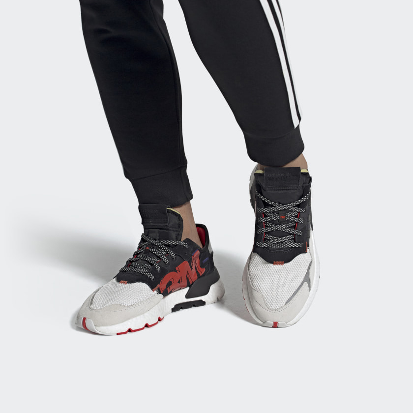 أديداس أوريجينالز نايت جوجر إك - مراجعة Air Cushion Jogger Shoes Men وسعره