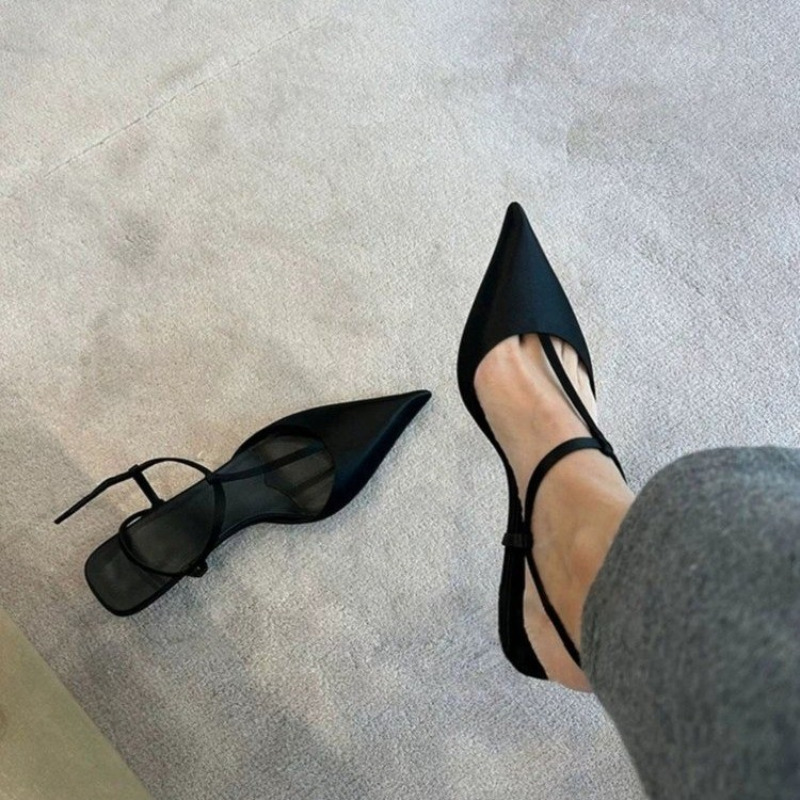 أحذية نسائية ماركة، صنادل نسائ - مراجعة Sandals وسعره